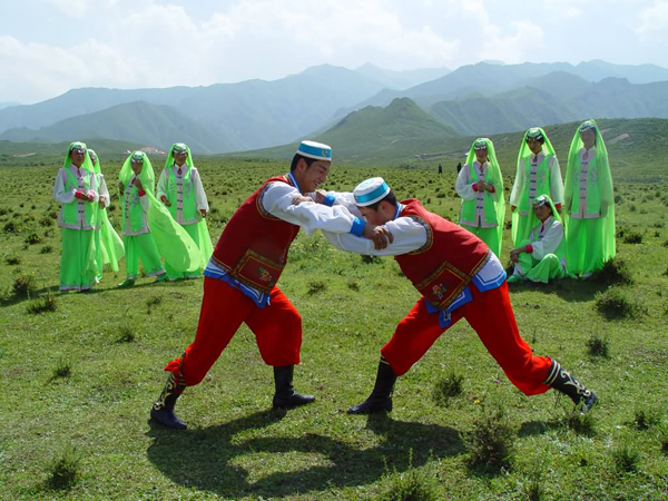 保安族服饰特点图片