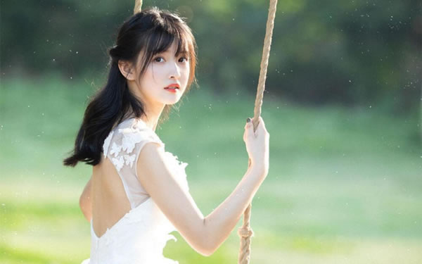 水鼠命适合穿什么颜色的衣服?水鼠命穿衣搭配开运指南