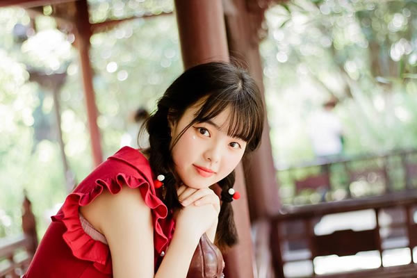 火鸡命适合穿什么颜色的衣服?火鸡命穿衣搭配开运指南