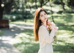 金猪命适合穿什么颜色的衣服?金猪命穿衣搭配开运指南